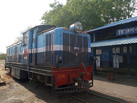 Akola News: Who owns the engine of British Shakuntala Railway?
