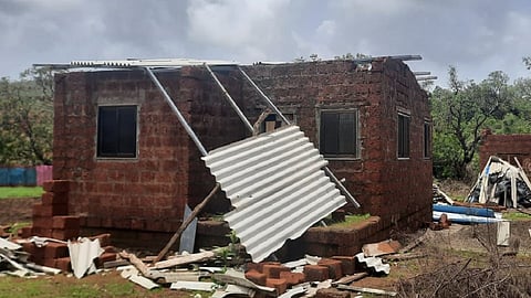 nisarga cyclone suffer people allowed 40 crore in mandangad ratnagiri