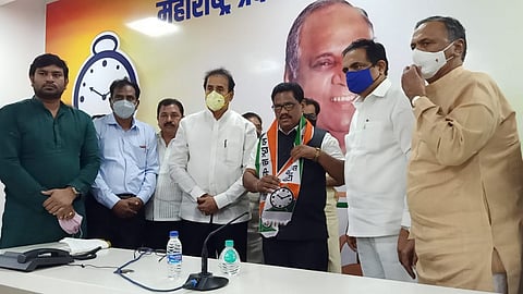 56 bjp party worker including ex mayor enters into ncp in wadi of nagpur