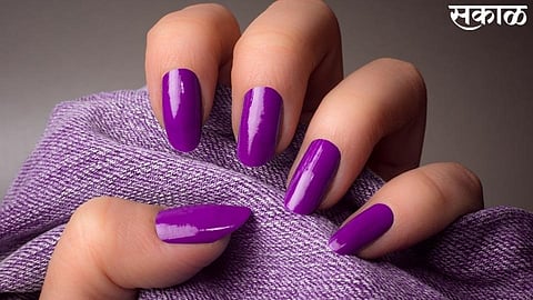 use of eyeshadow to prepare a polish in kolhapur for girls