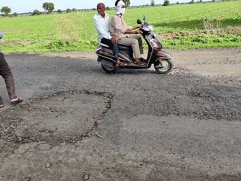 Akola Marathi News Donkey agitation will be held on the flyover from January 26 at Murtijapur