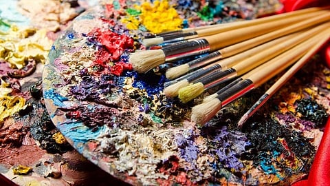 exhibition of women in sangli paintings and other arts of women