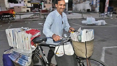 वृत्तपत्र वितरणाला मज्जाव केल्यास कारवाई; जिल्हा उपनिबंधकांचा सोसायट्यांना इशारा