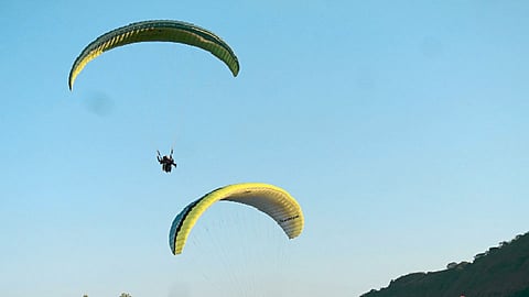 paragliding