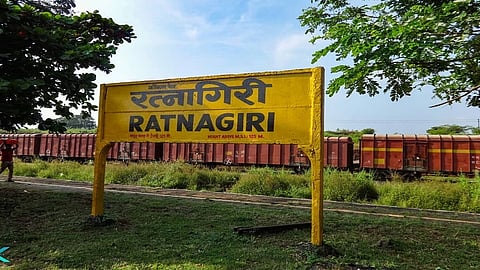 Nijamuddin came from Merkaj 2 people in Ratnagiri city kokan marathi news