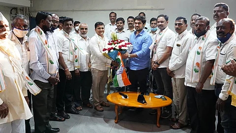 dhananjay mahadik activities entry in satej patil group