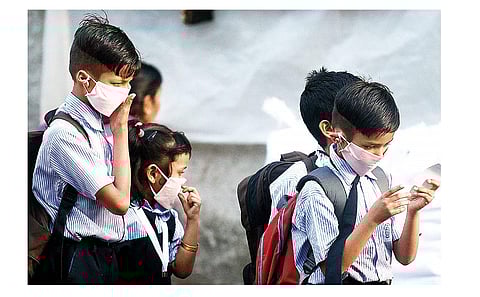 Akola News: School will start, but parents are reluctant