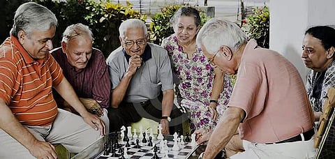 लॉकडाउनमुळे पिंपरीतील ज्येष्ठ नागरिकांचा कट्टा पडला ओस