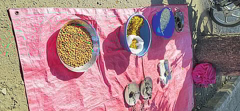 Cashew almond sales were rampant in the Nagpur