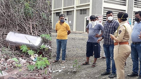 theft at Ozar Vighnahar Ganpati temple