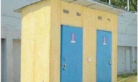 350 public toilet build in yavatmal