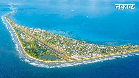 तुवालूचा सुरम्य समुद्रकिनारा.