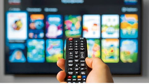 दूरचित्रवाहिन्यांना सुधारित शुल्क जाहीर करण्याचे निर्देश कायम