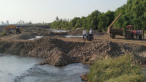 Sand mafia hit in Pandharpur taluka goods worth Rs 40 lakh seized