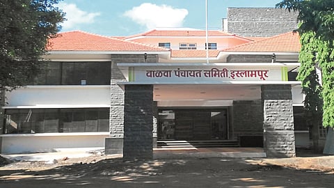 In Valva taluka, water supply to 21 villages is exhausted at 6 crore