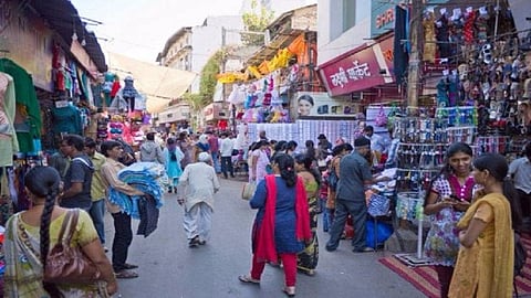 want do Shopping in Tulsi Baug Then wait for week.jpg