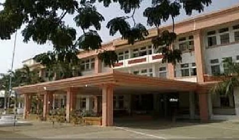 200 were received when 465 posts needed for super specialty hospital in yavatmal