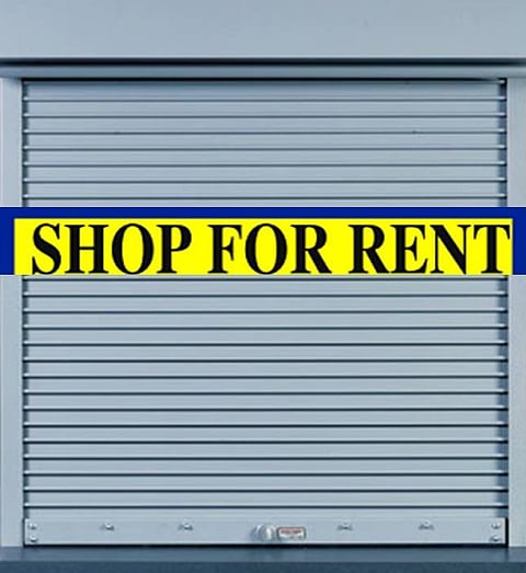 भाडे द्या नाहीतर दुकाने रिकामी करा