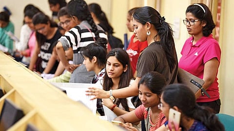 सीईटी सेलमध्ये होणार विद्यार्थ्यांचे समुपदेशन; विद्यार्थी पालकांच्या शंका दूर होणार