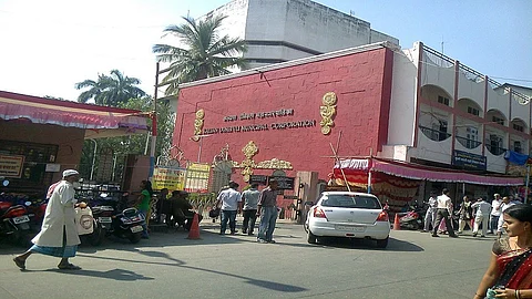 कल्याण-डोंबिवलीत माणुसकीची भिंत; गरजूंसाठी महापालिकेचा हेल्पिंग हॅण्ड