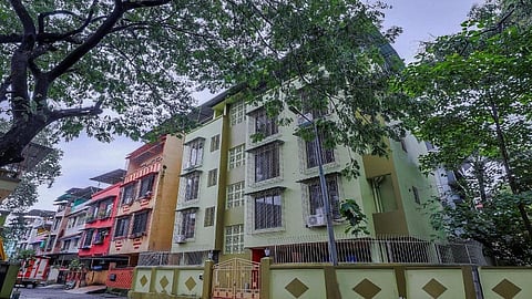 परप्रांतीय मूळ गावात गेल्याने भाड्याची घरे रिकामी; स्थानिकांना मोठा आर्थिक फटका