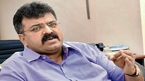 कंगनाने शरद पवार यांचे नाव घेताच, जितेंद्र आव्हाड भडकले, म्हटले की,...