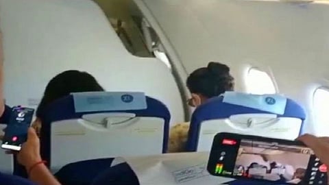 कंगनाच्या विमानात सुरक्षा नियमांचा बोजवारा; नागरी उड्डयण विभागाने इंडिगोकडे अहवाल मागितला