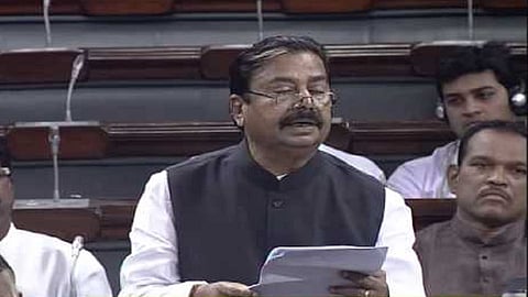 शिवसेना खासदाराने केलं भाजप सरकारचं तोंडभरून कौतुक; वाचा 'हे' आहे कारण