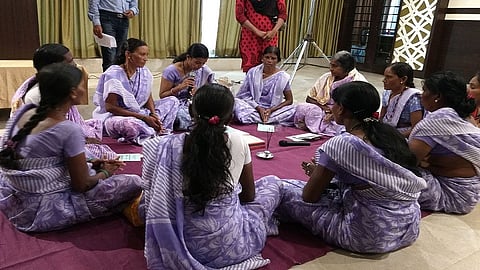 कंपन्यांच्या कर्ज चक्रव्युहामधून महिलांना बाहेर काढण्यासाठी राज्यस्तरिय अभ्यासगट नियुक्त; ग्रामविकास मंत्री हसन मुश्रीफ यांची घोषणा