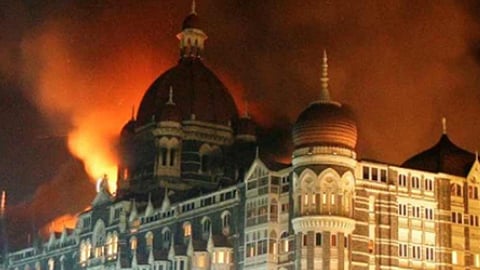 मुंबई हल्ल्याच्या सूत्रधाराला पाक दरमहा देणार दीडलाख