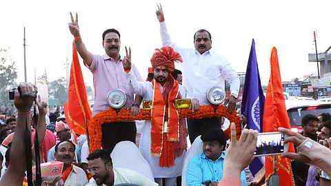 राजू शेट्टींनी शेतकऱ्यांचा विश्वासघात केला - संजय पवार