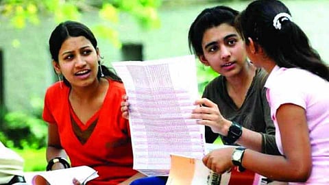 Students_College