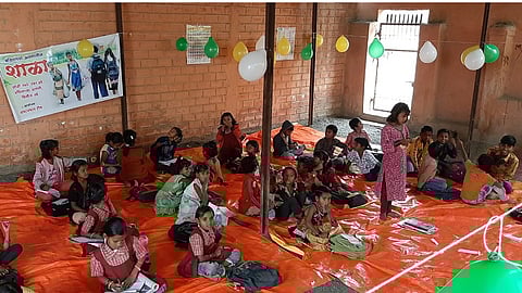 अंबड : समाजभान टीमच्या वतीने सुरू करण्यात आलेली शाळा.