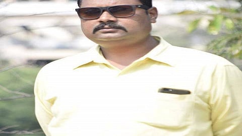 A policeman committed suicide by hanging himself at his residence in Pune.jpg