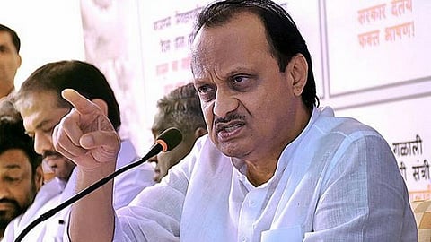 मोठी बातमी : "अजित पवार राष्ट्रवादीतून बाहेर पडण्याची शक्यता", राजकीय वारे कोणत्या दिशेने वाहतायत हे जाणणाऱ्या नेत्याने केली सूचक कमेंट