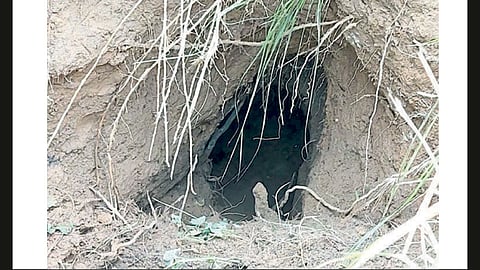 जम्मू - सांबा विभागातील आंतरराष्ट्रीय सीमेवरचे भुयार.