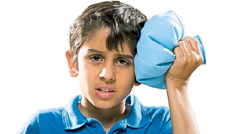 डोक्याला मार लागणे