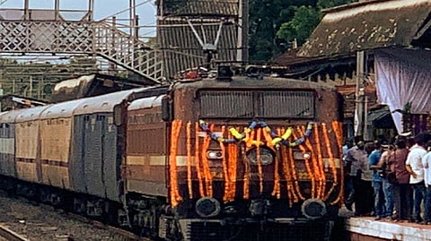 Kisan rail departed from devlali
