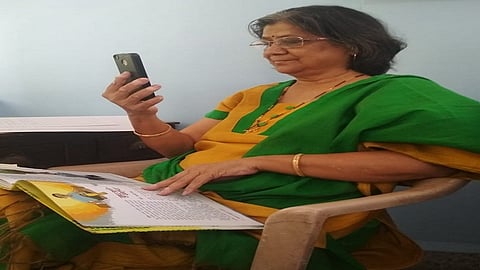 Children in America London are listening to Anu grandmother Story during lockdown