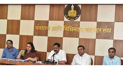 खूशखबर ! आश्रमशाळेतील मुलांना मिळणार इंग्रजीतून धडे