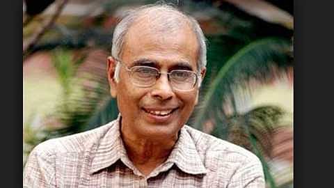 Dr. narendra_Dabholakr