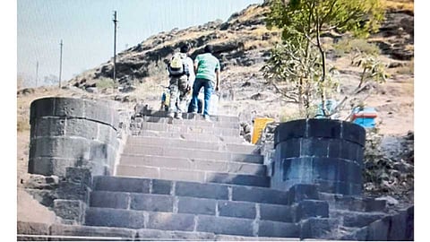 हजारमाची - किल्ले सदाशिवगड.