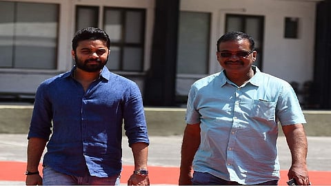 300 रुपयांना विकलेला लॅपटॉप हितेंद्र ठाकूर यांचा भांडाफोड करणार? ईडीचे अधिकारी घेताहेत शोध