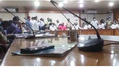 MLA Jagtap supporters chaos in the standing committee meeting