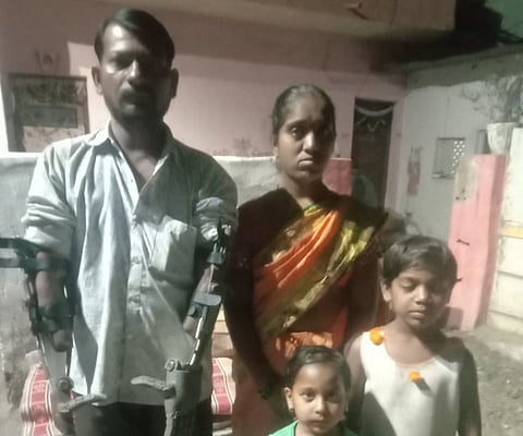 Nagesh Shinnure of Akalkot taluka handicapped with both hands