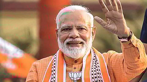 PM Narendra Modi will present at Mahajanadesh yatra at Nahik