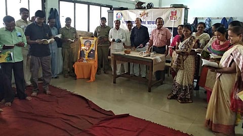 एसटी महामंडळात चालक-वाहकांसाठी 'ग्रंथालय आपल्या दारी'