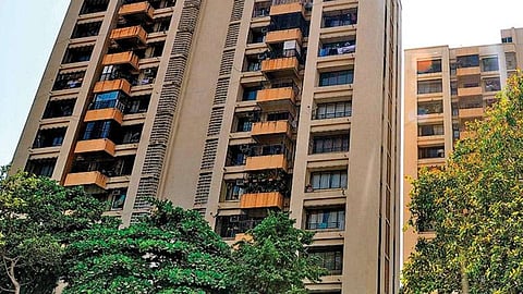 सावधान!!! नियम मोडल्यास थेट सोसायटीलाच बसणार दंड; वाचा नवी नियमावली