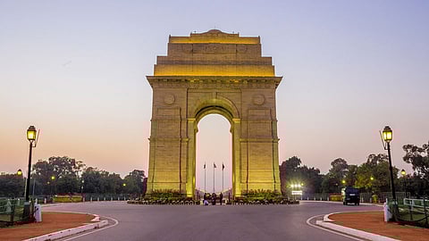 Special article on Delhi Transformation by Vijay Naik