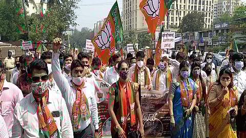 ठाणे खड्डेमुक्त करा, नाहीतर चक्का जाम आंदोलन करु, भाजपचा इशारा